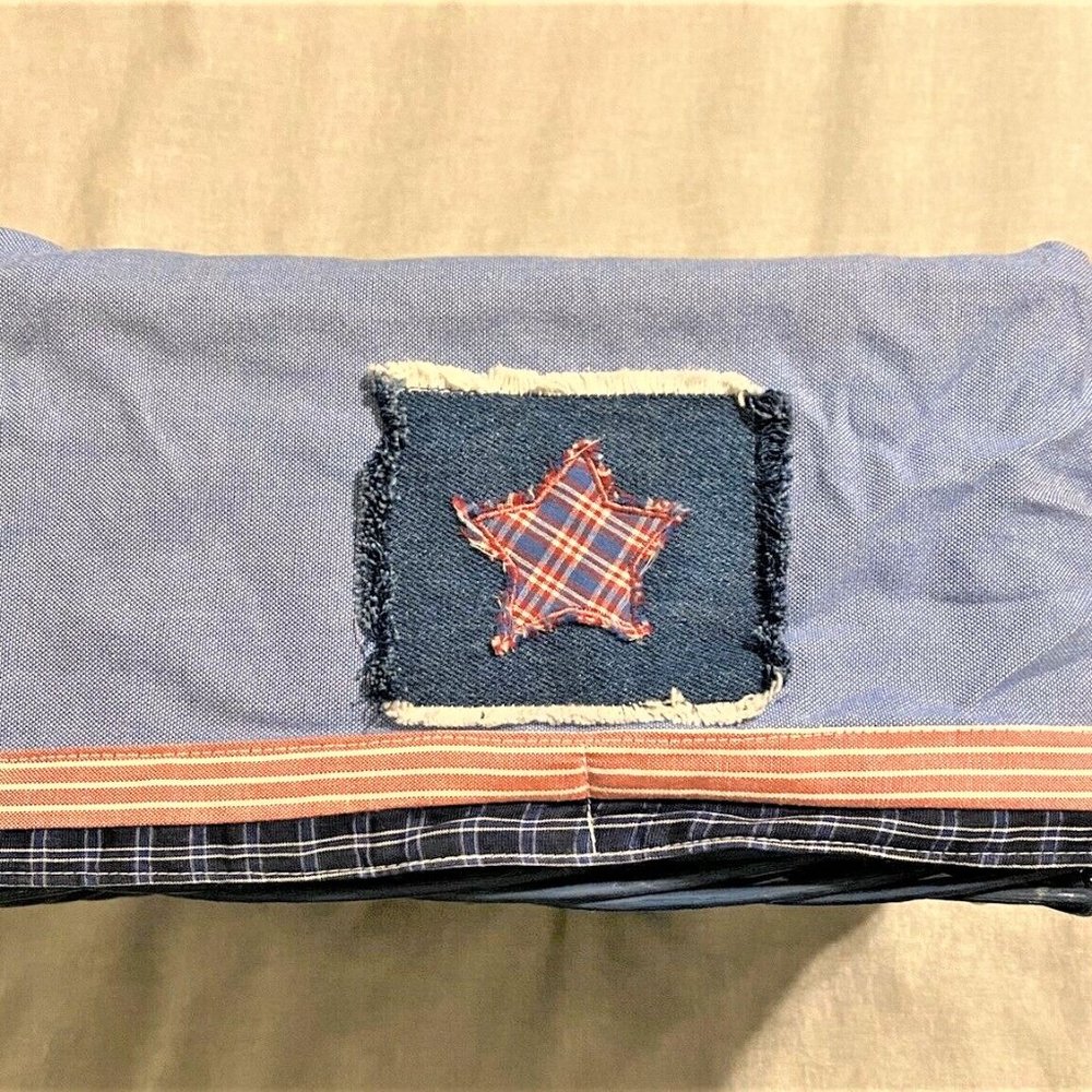 Pottery Barn Kids Medium chambray star liner